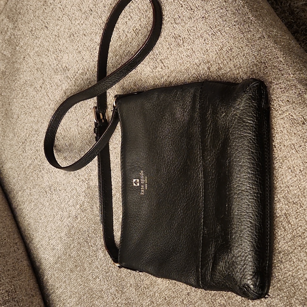 Kate Spade crossbody.  Needs TLC.